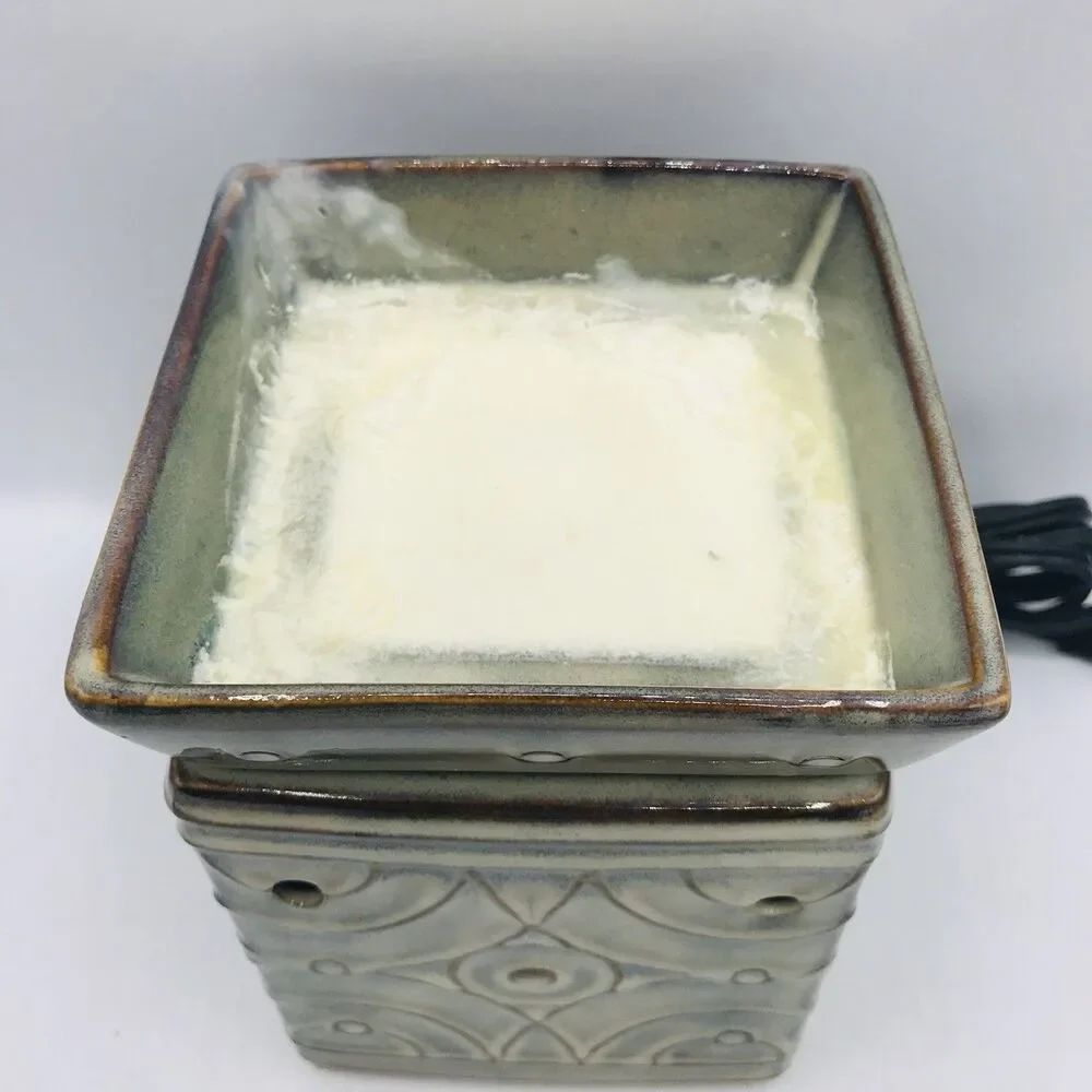 Scentsy LENORE Retired Blue Green Full Size Warmer DSW-LENO with Wax Tested